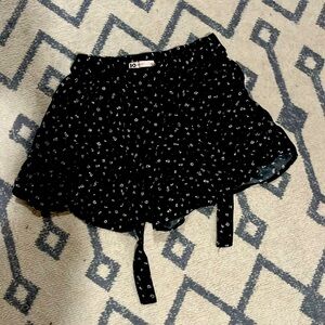 Sonoma high waist floral print shorts size small